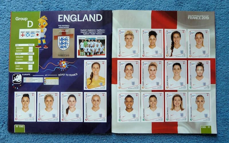 Figura 42 – Páginas 30 e 31, a seleção da Inglaterra