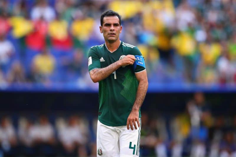 This image has an empty alt attribute; its file name is post-12-figura-45-rafa-marquez-MF-opt.jpg