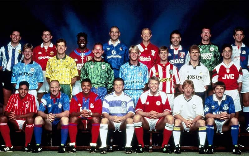 Jogadores dos 22 times que participaram da primeira edição da Premier League, em 1992.