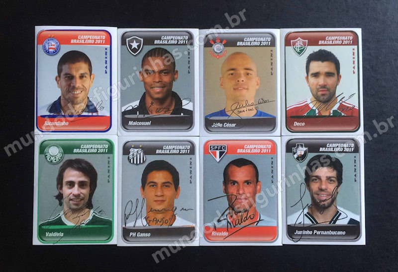 As 8 figurinhas autografadas da coleção do Campeonato Brasileiro 2011.